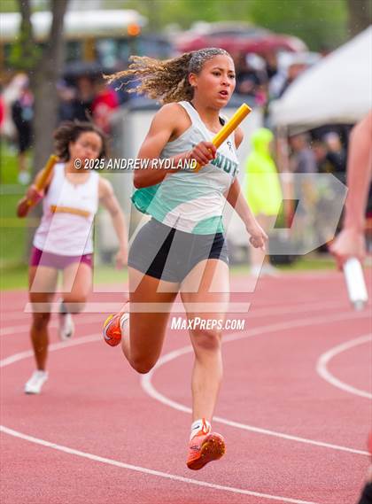 Thumbnail 2 in CHSAA State Championships (4 x 400m Finals) photogallery.