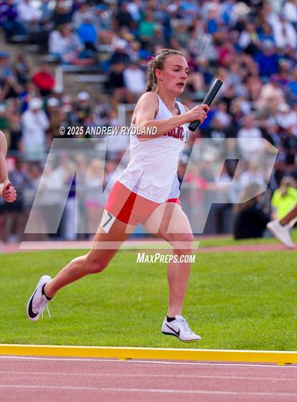 Thumbnail 2 in CHSAA State Championships (4 x 400m Finals) photogallery.