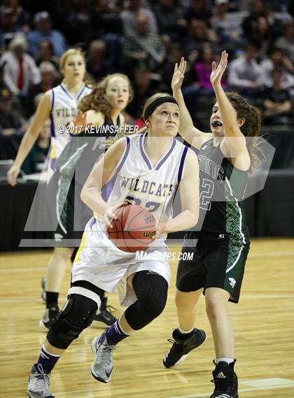 Thumbnail 2 in Kit Carson vs. Fleming (CHSAA 1A Final) photogallery.