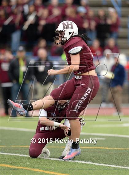 Thumbnail 2 in New Canaan vs. North Haven (CIAC Class L Final) photogallery.