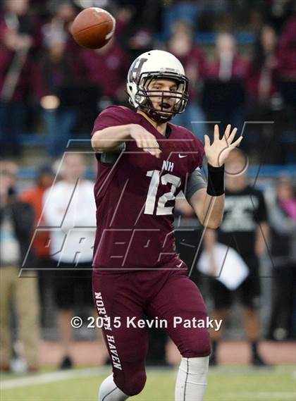 Thumbnail 2 in New Canaan vs. North Haven (CIAC Class L Final) photogallery.