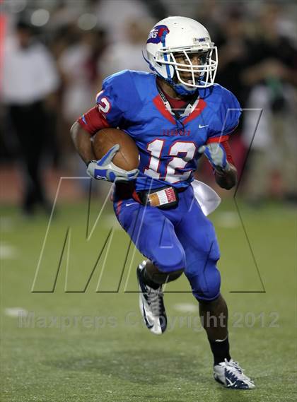 Thumbnail 1 in Rouse @ Leander photogallery.