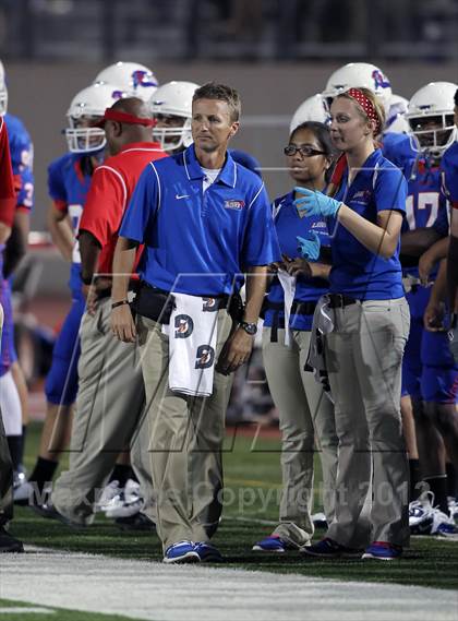 Thumbnail 1 in Rouse @ Leander photogallery.