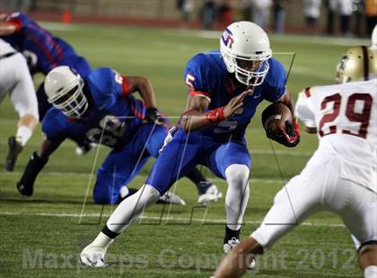 Thumbnail 3 in Rouse @ Leander photogallery.