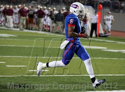 Thumbnail 2 in Rouse @ Leander photogallery.
