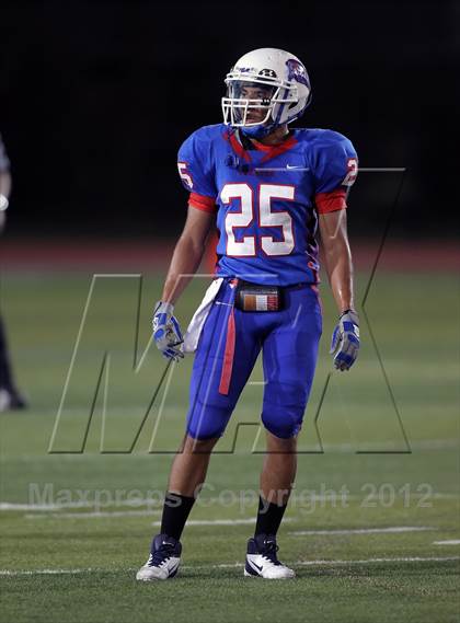 Thumbnail 1 in Rouse @ Leander photogallery.