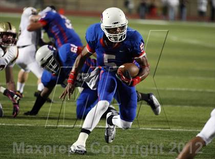 Thumbnail 2 in Rouse @ Leander photogallery.