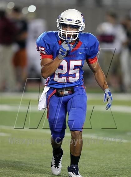 Thumbnail 1 in Rouse @ Leander photogallery.
