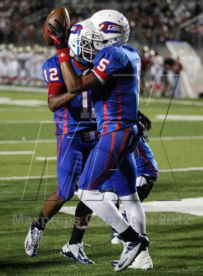 Thumbnail 3 in Rouse @ Leander photogallery.