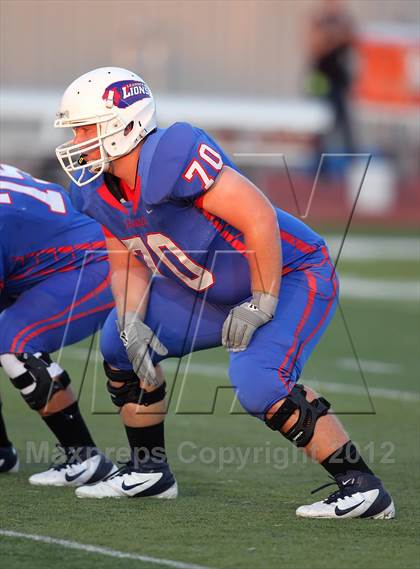 Thumbnail 2 in Rouse @ Leander photogallery.
