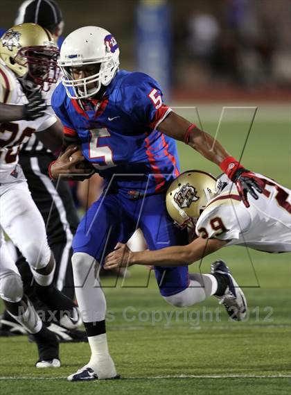 Thumbnail 1 in Rouse @ Leander photogallery.