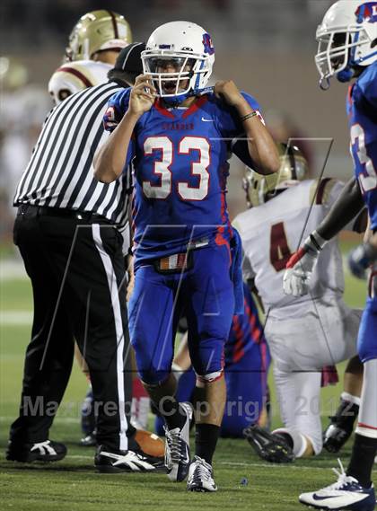 Thumbnail 2 in Rouse @ Leander photogallery.