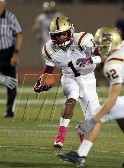 Thumbnail 1 in Rouse @ Leander photogallery.