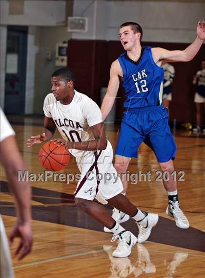 Thumbnail 1 in Christian Academy of Knoxville vs. Alcoa (Region 2-AA Semifinal) photogallery.