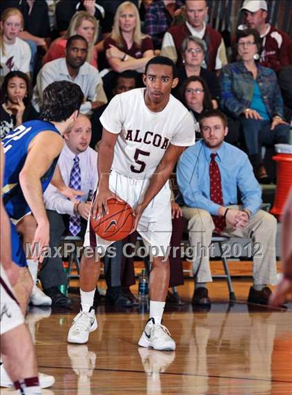 Thumbnail 2 in Christian Academy of Knoxville vs. Alcoa (Region 2-AA Semifinal) photogallery.