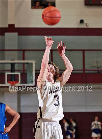 Thumbnail 1 in Christian Academy of Knoxville vs. Alcoa (Region 2-AA Semifinal) photogallery.