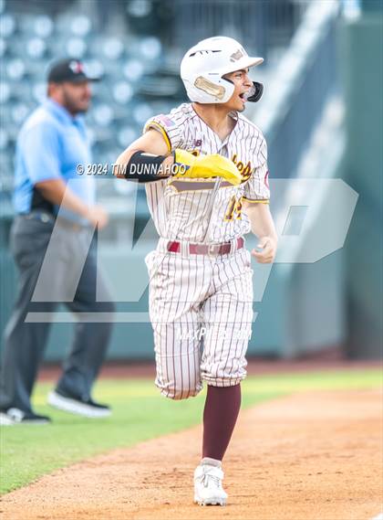 Thumbnail 1 in Centerville vs. Collinsville (UIL 2A Baseball Semifinal) photogallery.