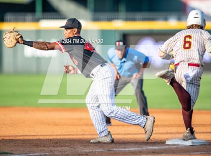 Thumbnail 2 in Centerville vs. Collinsville (UIL 2A Baseball Semifinal) photogallery.