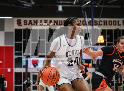 Thumbnail 2 in Bishop O'Dowd vs. California (CIF NCS Division 1 Final) photogallery.