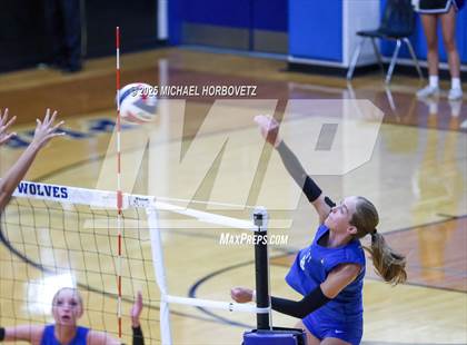 Thumbnail 3 in McKinney Boyd @ Plano West photogallery.