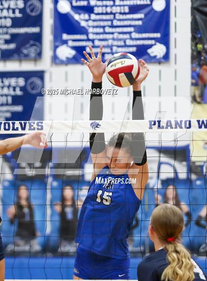 Thumbnail 1 in McKinney Boyd @ Plano West photogallery.