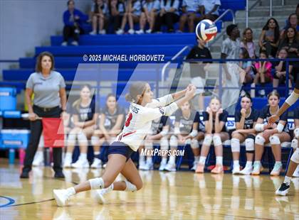 Thumbnail 1 in McKinney Boyd @ Plano West photogallery.