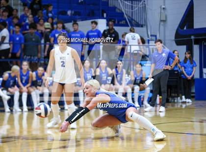 Thumbnail 2 in McKinney Boyd @ Plano West photogallery.