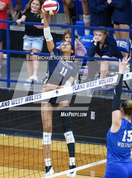 Thumbnail 3 in McKinney Boyd @ Plano West photogallery.