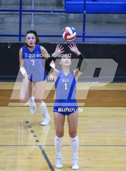 Thumbnail 2 in McKinney Boyd @ Plano West photogallery.
