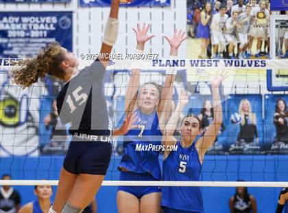 Thumbnail 1 in McKinney Boyd @ Plano West photogallery.