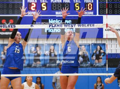 Thumbnail 1 in McKinney Boyd @ Plano West photogallery.