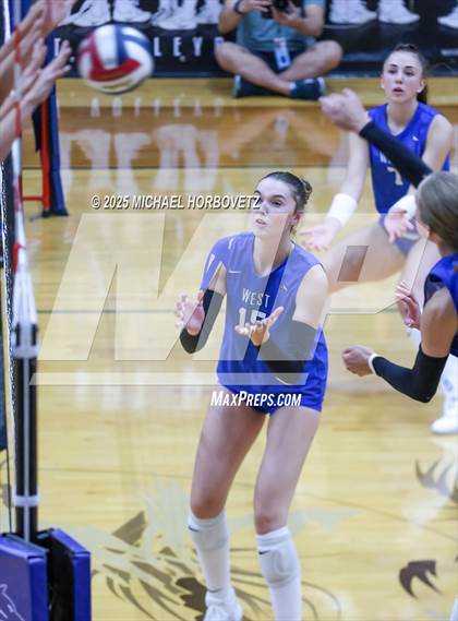 Thumbnail 2 in McKinney Boyd @ Plano West photogallery.