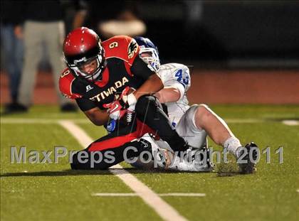Thumbnail 3 in Etiwanda vs. Norco photogallery.