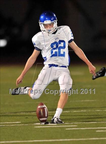 Thumbnail 1 in Etiwanda vs. Norco photogallery.