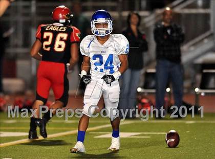 Thumbnail 3 in Etiwanda vs. Norco photogallery.