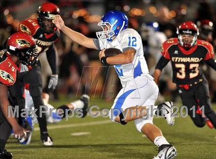 Thumbnail 2 in Etiwanda vs. Norco photogallery.