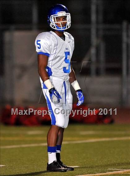 Thumbnail 3 in Etiwanda vs. Norco photogallery.