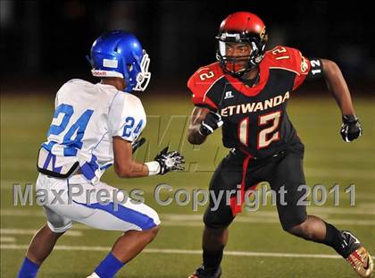 Thumbnail 2 in Etiwanda vs. Norco photogallery.