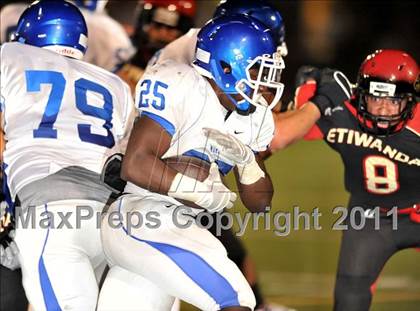 Thumbnail 1 in Etiwanda vs. Norco photogallery.