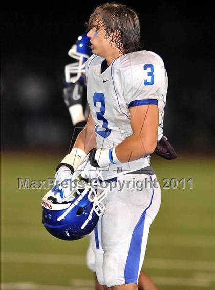 Thumbnail 1 in Etiwanda vs. Norco photogallery.