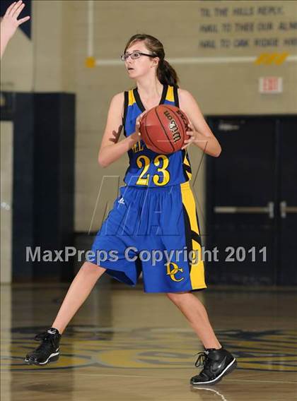 Thumbnail 3 in Del Campo vs. Oak Ridge (Trojan Toss-Up) photogallery.