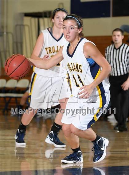 Thumbnail 1 in Del Campo vs. Oak Ridge (Trojan Toss-Up) photogallery.