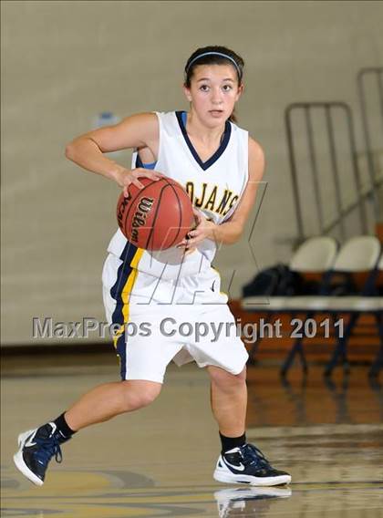 Thumbnail 2 in Del Campo vs. Oak Ridge (Trojan Toss-Up) photogallery.