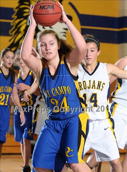 Thumbnail 3 in Del Campo vs. Oak Ridge (Trojan Toss-Up) photogallery.
