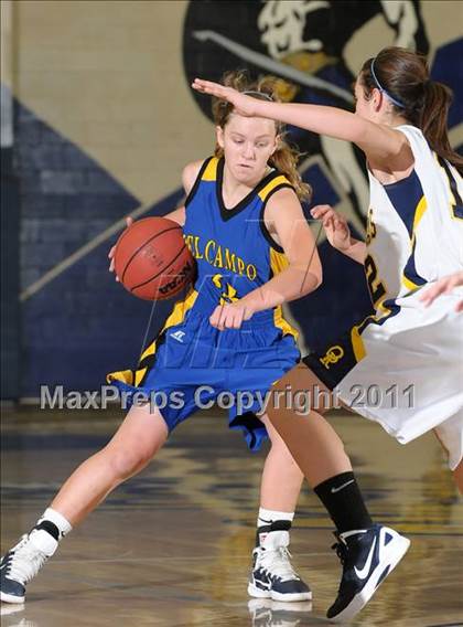 Thumbnail 1 in Del Campo vs. Oak Ridge (Trojan Toss-Up) photogallery.