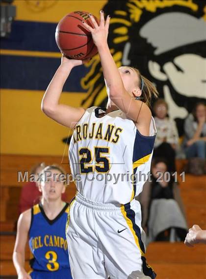 Thumbnail 3 in Del Campo vs. Oak Ridge (Trojan Toss-Up) photogallery.