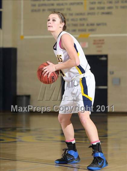 Thumbnail 1 in Del Campo vs. Oak Ridge (Trojan Toss-Up) photogallery.