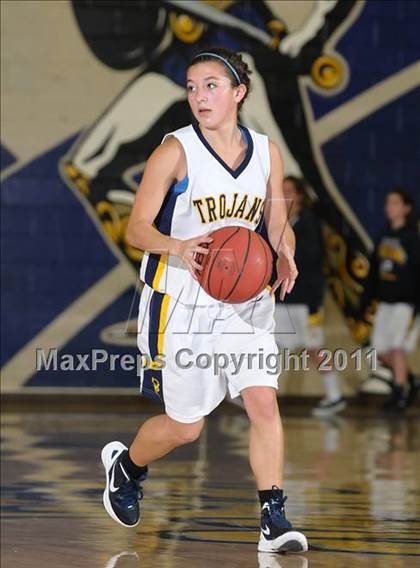 Thumbnail 3 in Del Campo vs. Oak Ridge (Trojan Toss-Up) photogallery.