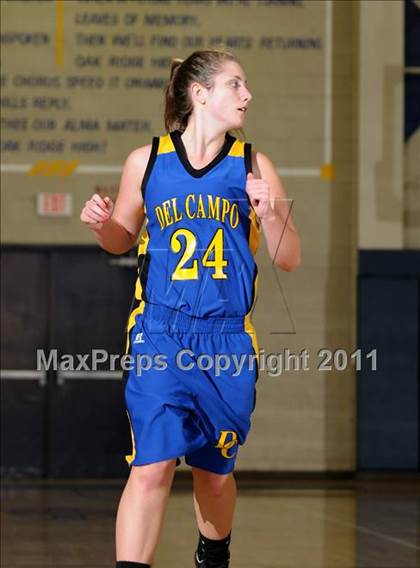 Thumbnail 1 in Del Campo vs. Oak Ridge (Trojan Toss-Up) photogallery.