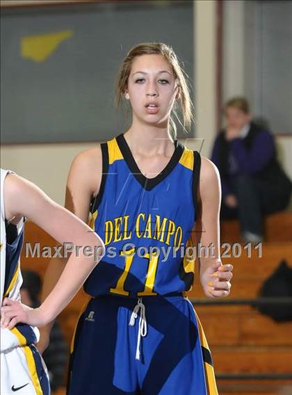 Thumbnail 3 in Del Campo vs. Oak Ridge (Trojan Toss-Up) photogallery.
